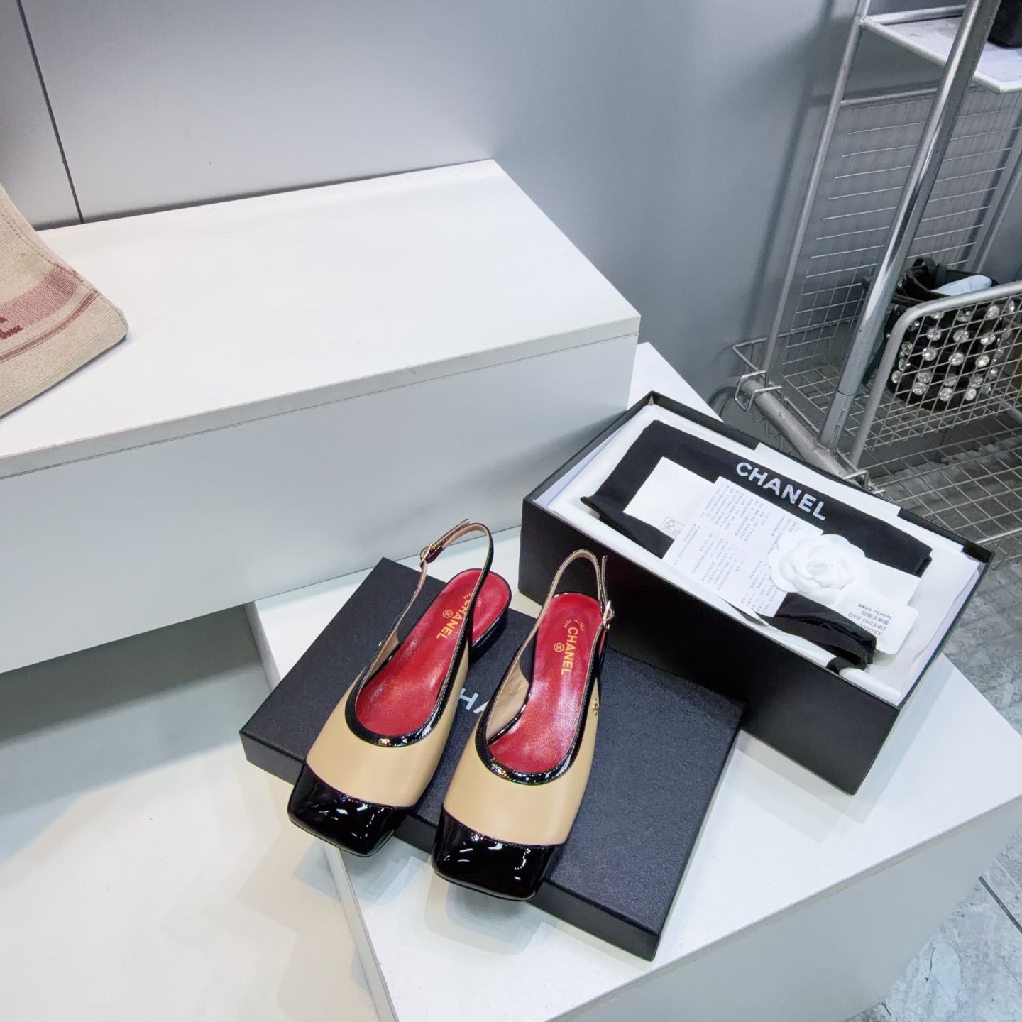 CHANEL 26S SLINGBACK PUMPS IN BLACK AND BEIGE PATENT LAMBSKIN