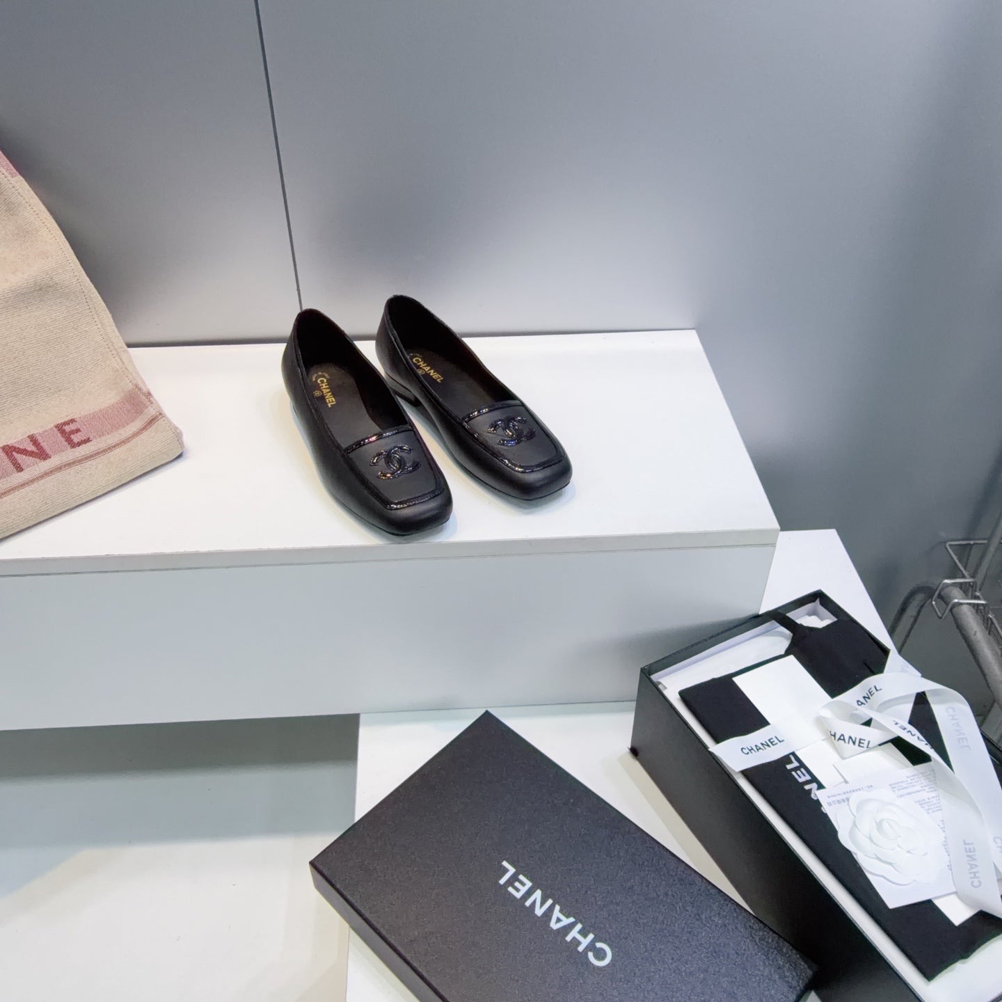 CHANEL 26S SQUARE TOE FLATS IN BLACK CALFSKIN