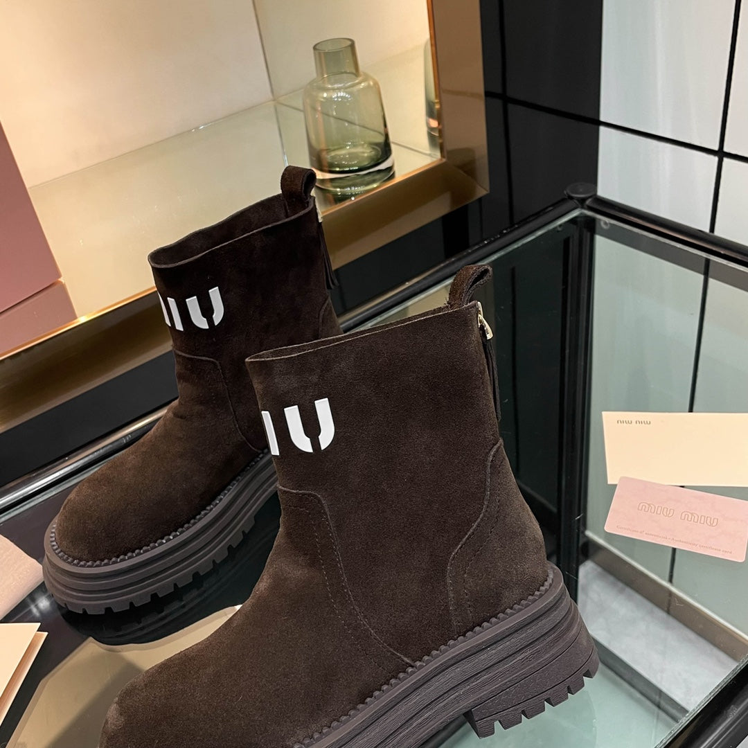 MIUMIU 26S LOGO CHUNKY ANKLE BOOTS IN DARK BROWN SUEDE 