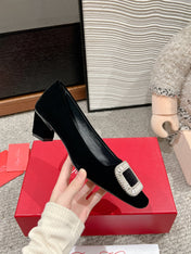 BELLE VIVIER PUMPS IN BLACK VELVET