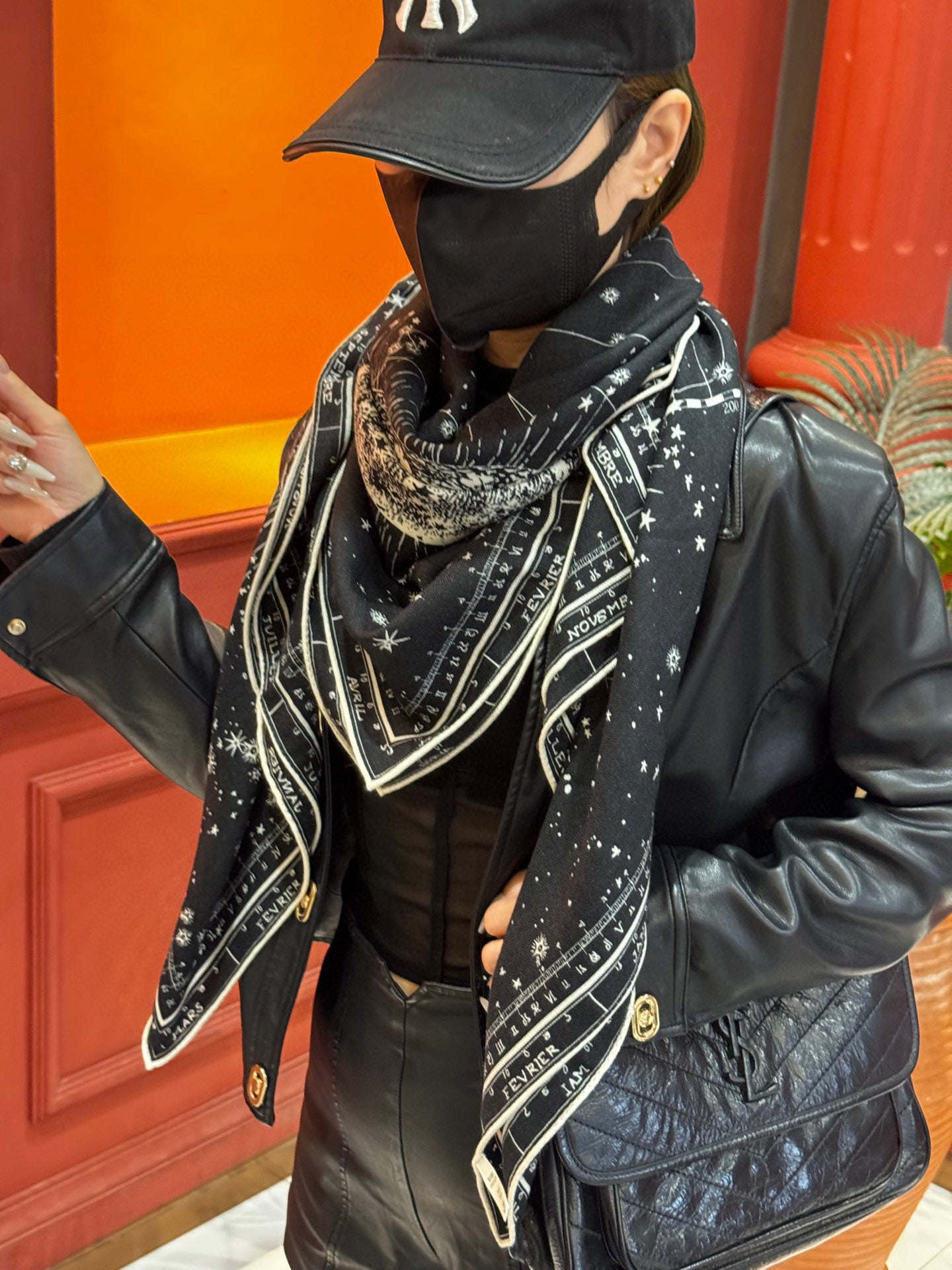 DIOR SCARF 140 CM IN SILK-CASHMERE BLEND 735816