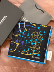 CHANEL 25S SCARF 135 IN CASHMERE 883635