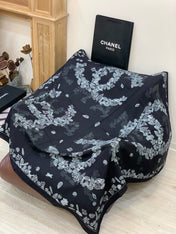 CHANEL 25S SCARF 135 IN CASHMERE 883660