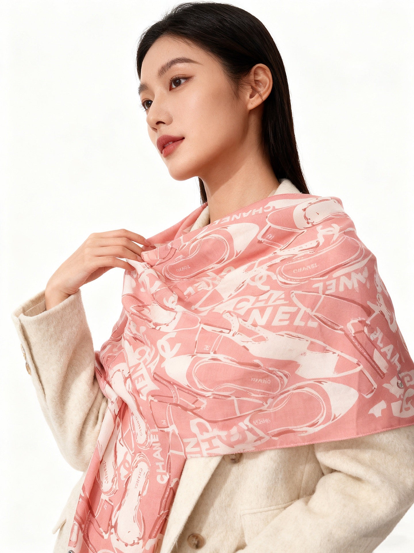 CHANEL 25S SCARF 135 CM IN CASHMERE SILK 941789
