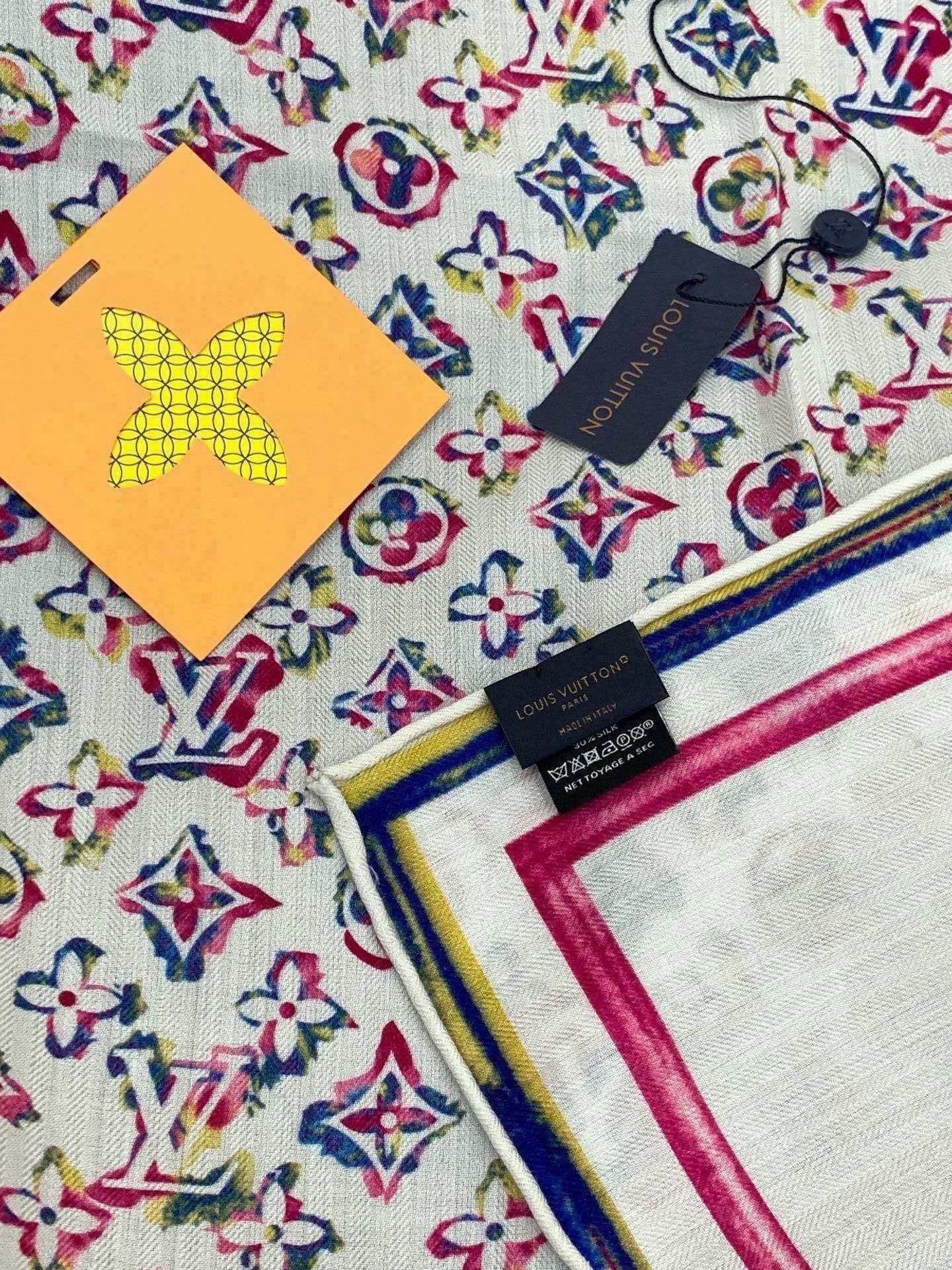 LV 26S SCARF 135 IN CASHMERE AND SILK 320925