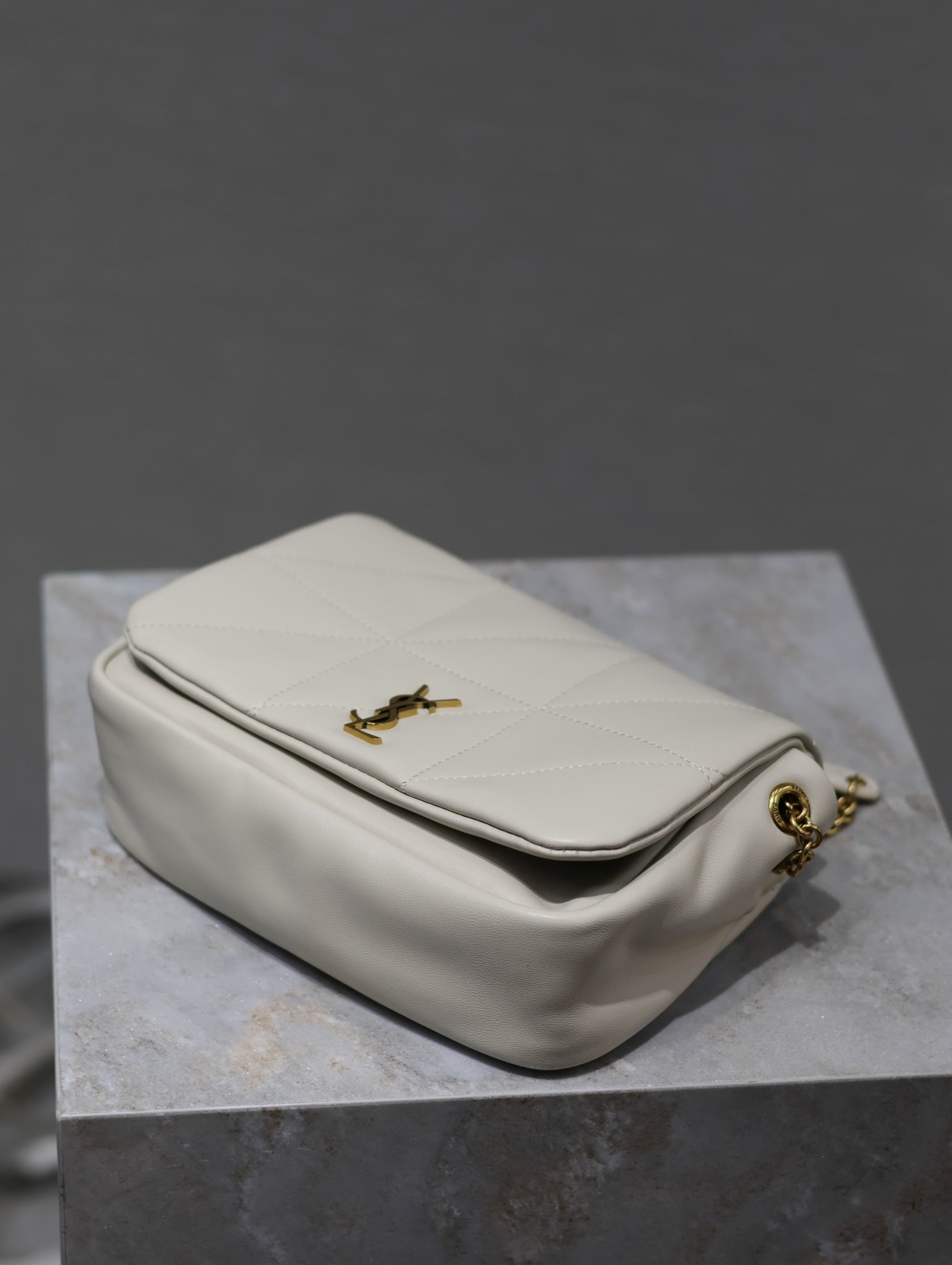 YSL 25S JAMIE MINI 20 IN BLANC VINTAGE LAMBSKIN GOLD HARDWARE