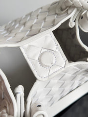 BV Small Parachute 21 White Lambskin Ghw