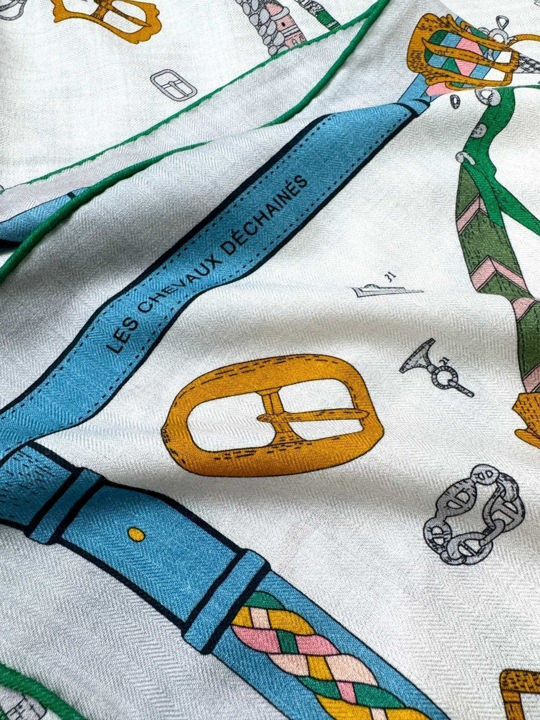 HERMES 25S SCARF 135 IN CASHMERE SILK 737308