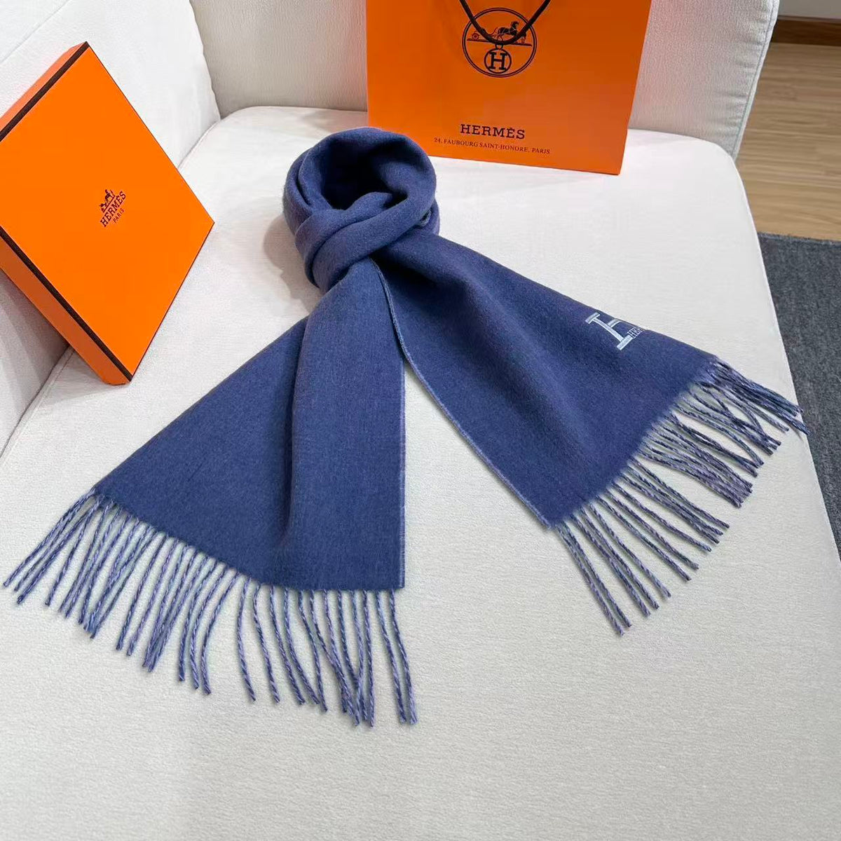 HERMES 25S SCARF 190 IN CASHMERE 986001