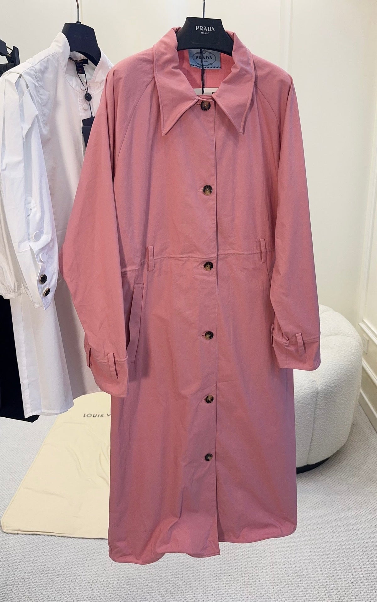 PRADA 25S TRENCH COAT 582