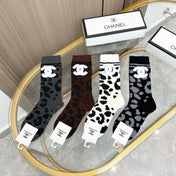 CHANEL 26S CREW SOCKS 407156 (1 BOX)