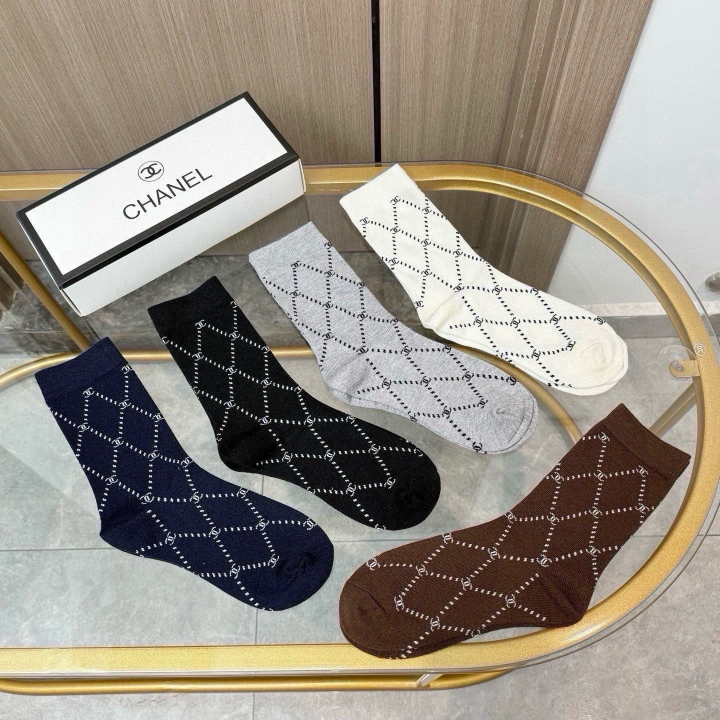 CHANEL 26S CREW SOCKS 412420 (1 BOX)