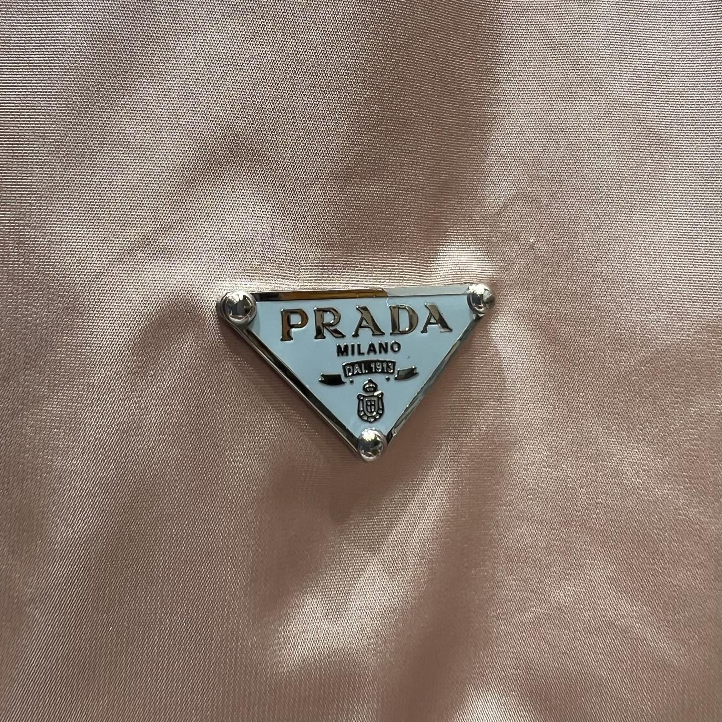 PRADA 26S JACKET STYLE 943