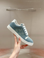 GUCCI 26S SCREENER SNEAKER IN LIGHT BLUE DENIM