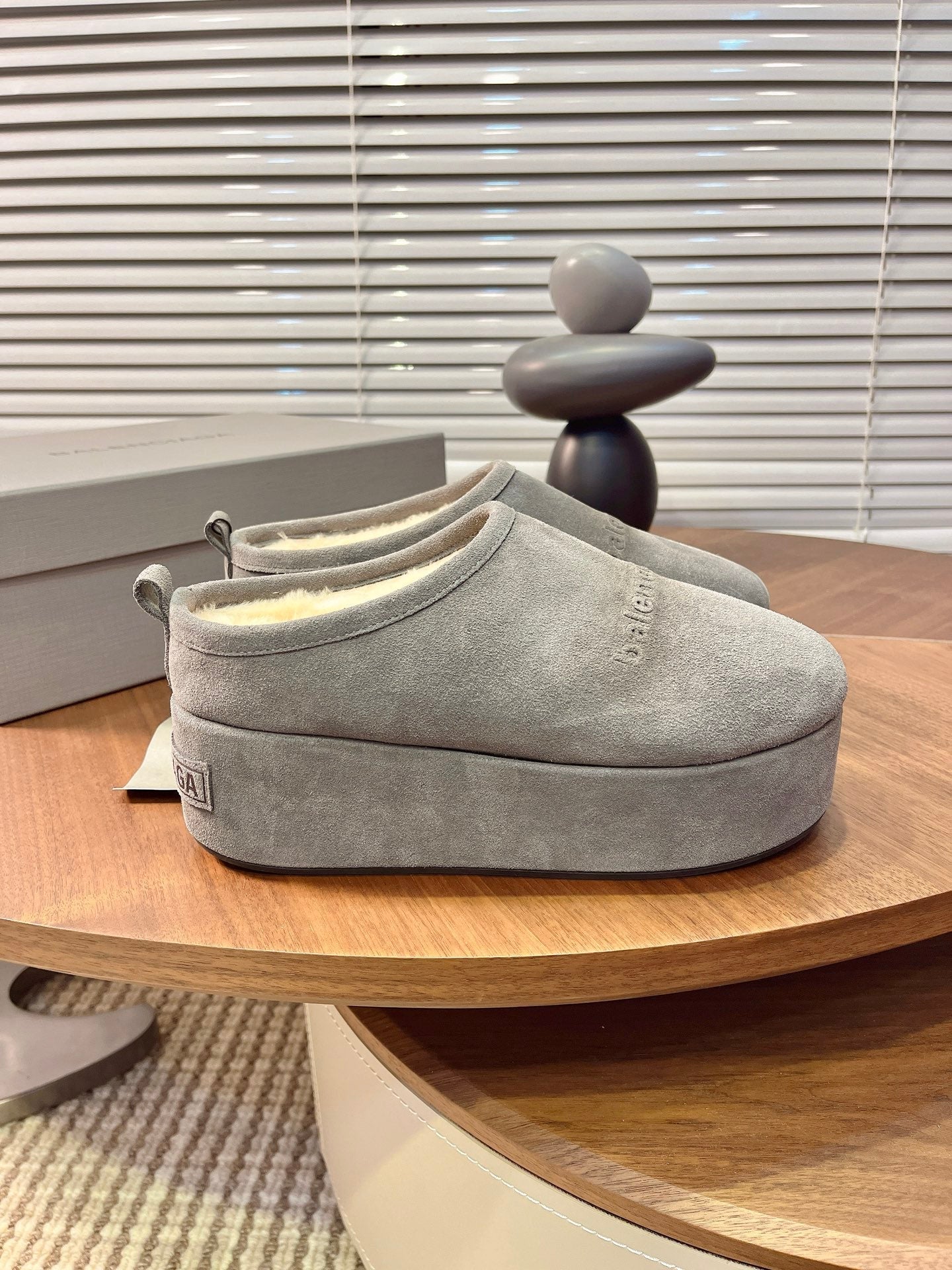 BALENCIAGA 25S AURALEE SLIP-ON 50 MM IN GREY SUEDE