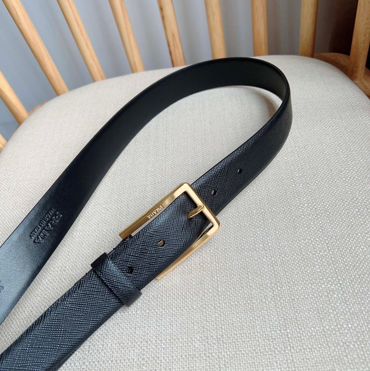 PRADA 25S BELT 30 MM IN BLACK CALFSKIN 580045