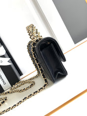 CC 18 FLAP BAG WITH HANDLE IN BLACK CALFSKIN