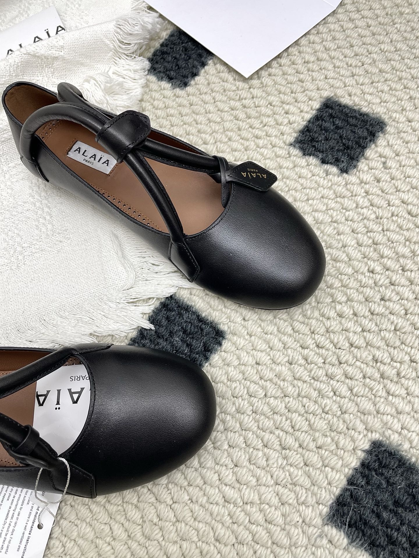 ALAIA 26S BALLET TECKEL IN BLACK CALFSKIN