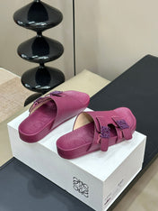 LOEWE 26S EASE SLIDE IN WINE RED CALFSKIN