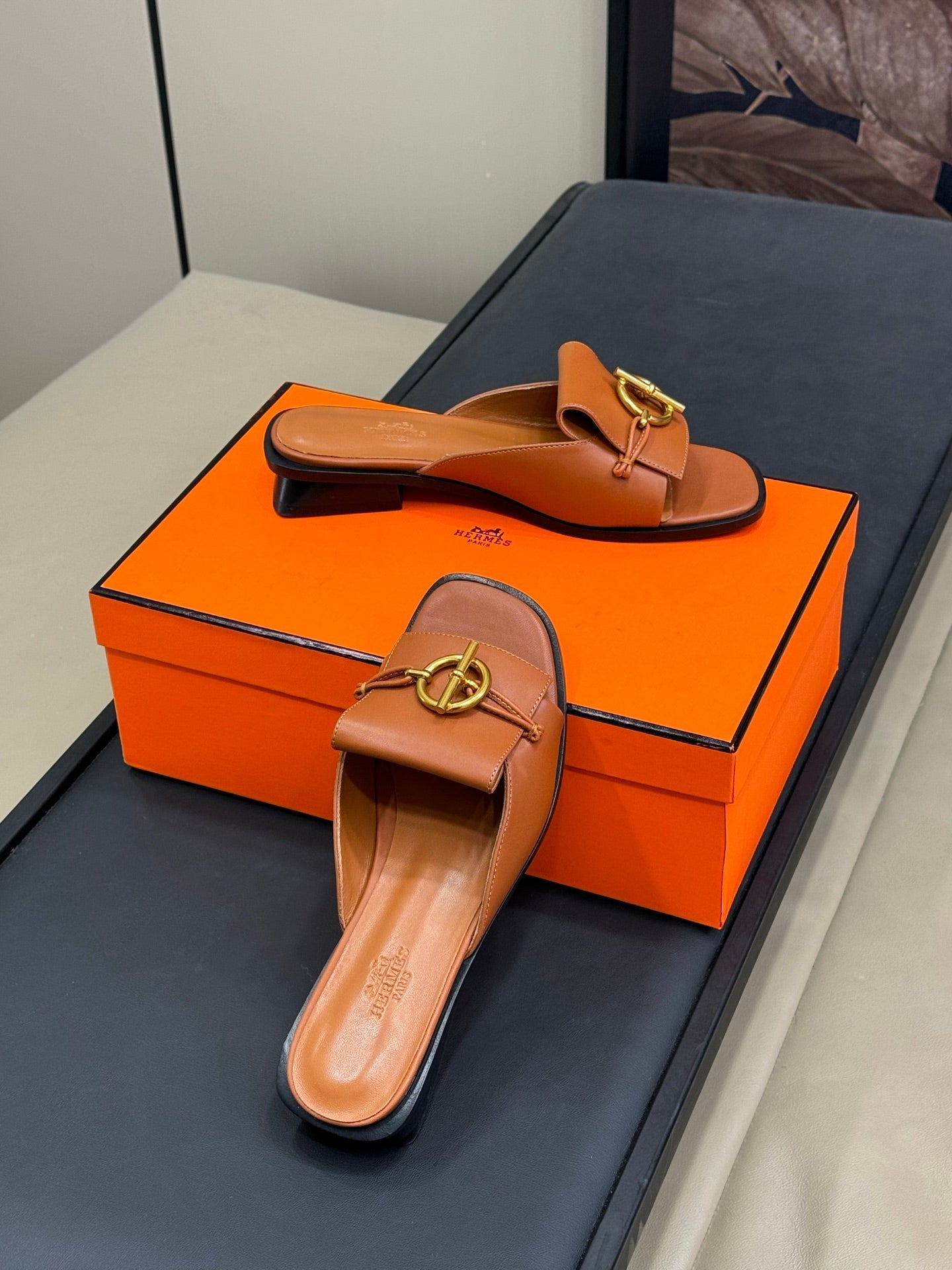 ISLE SANDAL IN BRONZE BROWN CALFSKIN