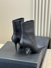 YSL 26S ZIPPERED HEELED BOOTS IN BLACK CALFSKIN