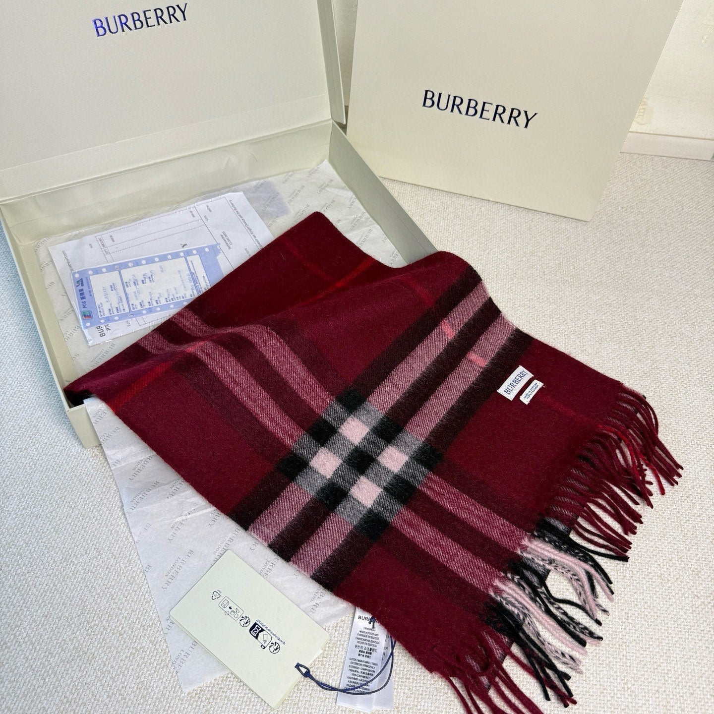 BURBERRY 26S SCARF 168CM IN CASHMERE 202515