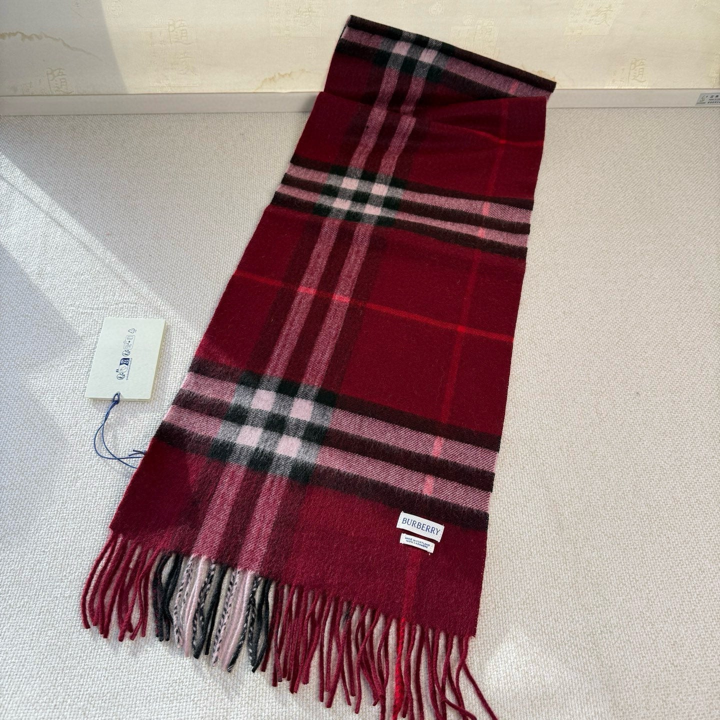 BURBERRY 26S SCARF 168CM IN CASHMERE 202515