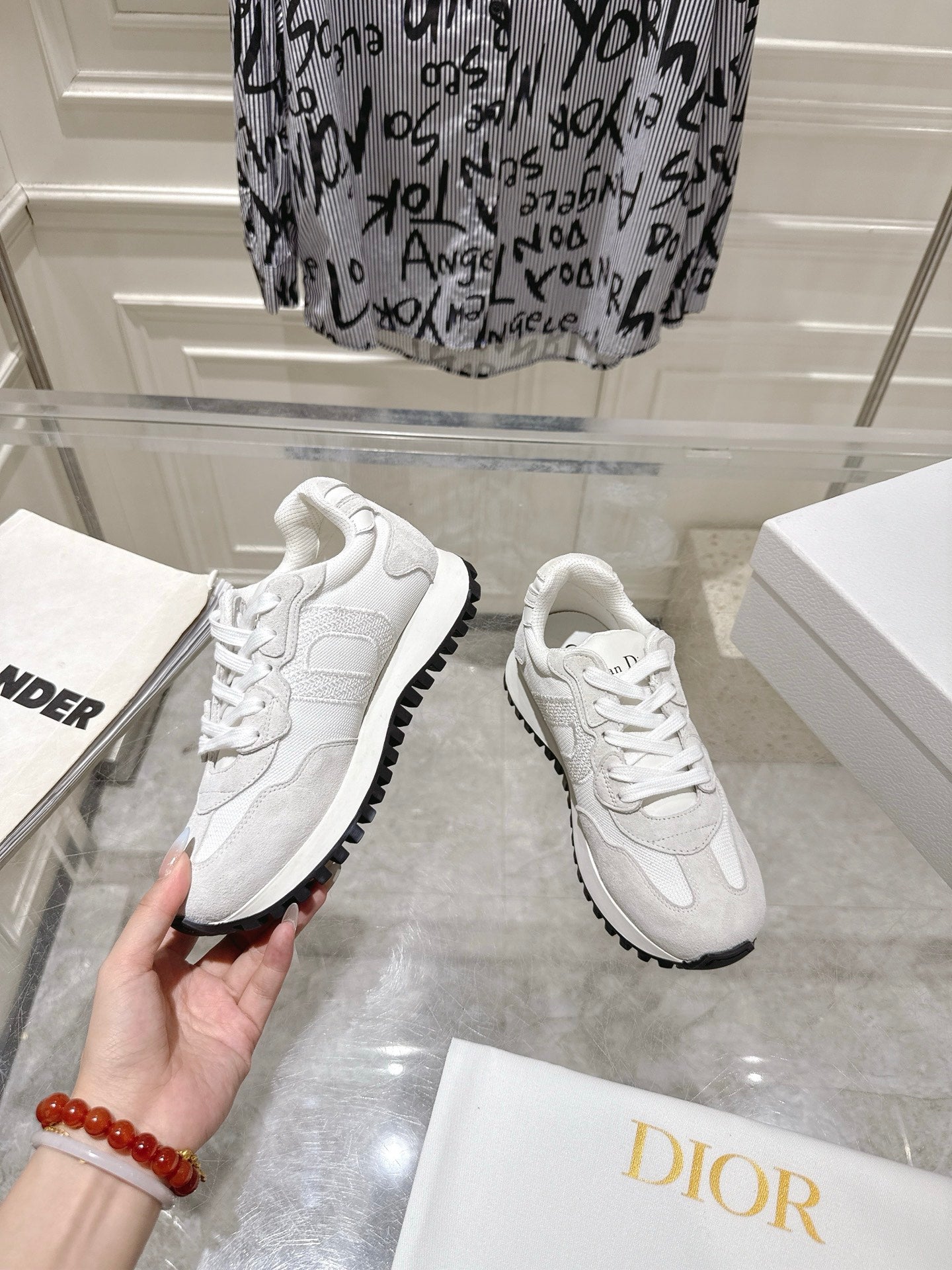 DIOR 25S C'EST DIOR SNEAKER IN WHITE LIGHT GRAY CALFSKIN AND SUEDE