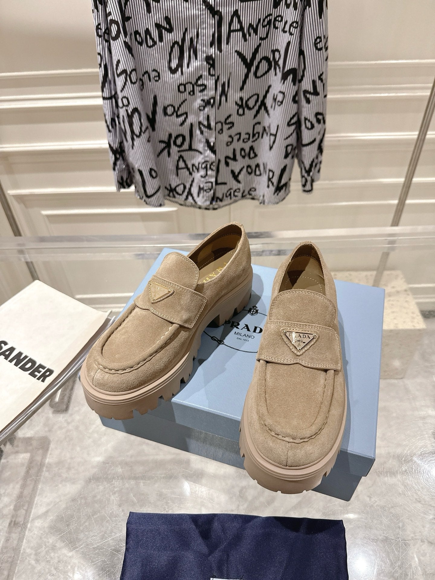 PRADA 26S PLATFORM LOAFERS 45MM IN BEIGE SUEDE