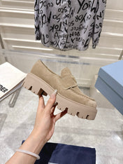 PRADA 26S PLATFORM LOAFERS 45MM IN BEIGE SUEDE