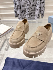 PRADA 26S PLATFORM LOAFERS 45MM IN BEIGE SUEDE