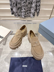 PRADA 26S PLATFORM LOAFERS 45MM IN BEIGE SUEDE