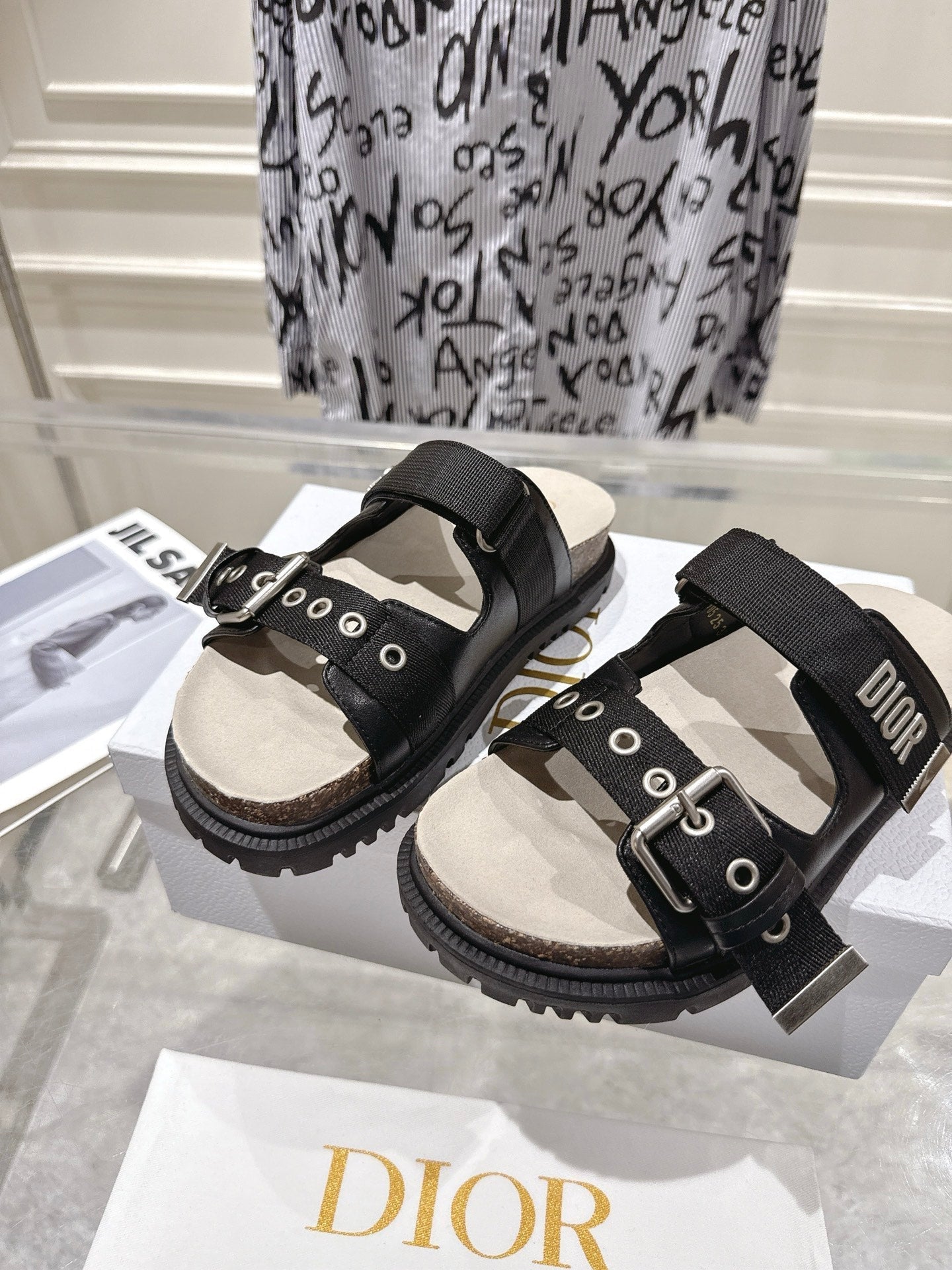 DIOR 26S SLIDES IN BLACK CANVAS