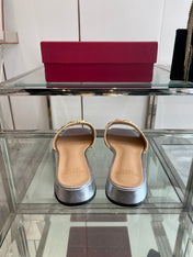VLTN HIGH HEEL 25S 30 MM IN BEIGE FABRIC AND SILVER LAMBSKIN WITH EMBROIDERED CHERRY MOTIF