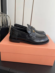 MIUMIU 26S PENNY LOAFERS IN BLACK GLOSSY CALFSKIN GOLD HARDWARE