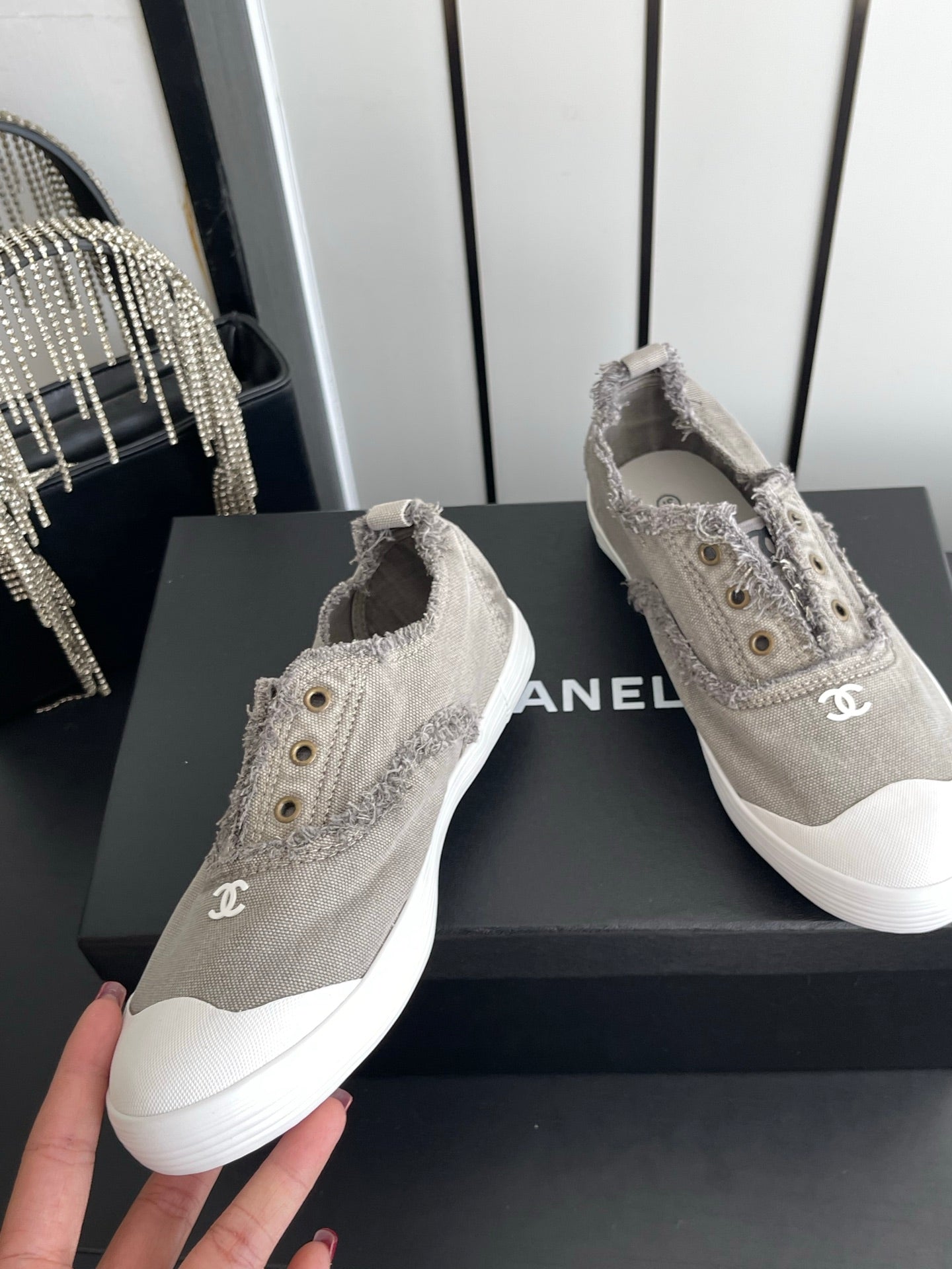 CHANEL 26S LOW TOP SNEAKERS IN GREY FRAYED CANVAS