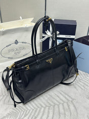 PRADA 25S BONNIE LARGE HANDBAG 38 IN BLACK GLOSSY CALFSKIN GOLD HARDWARE