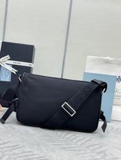 PRADA 25S MEDIUM MESSENGER BAG 35 IN BLACK RE-NYLON AND CALFSKIN