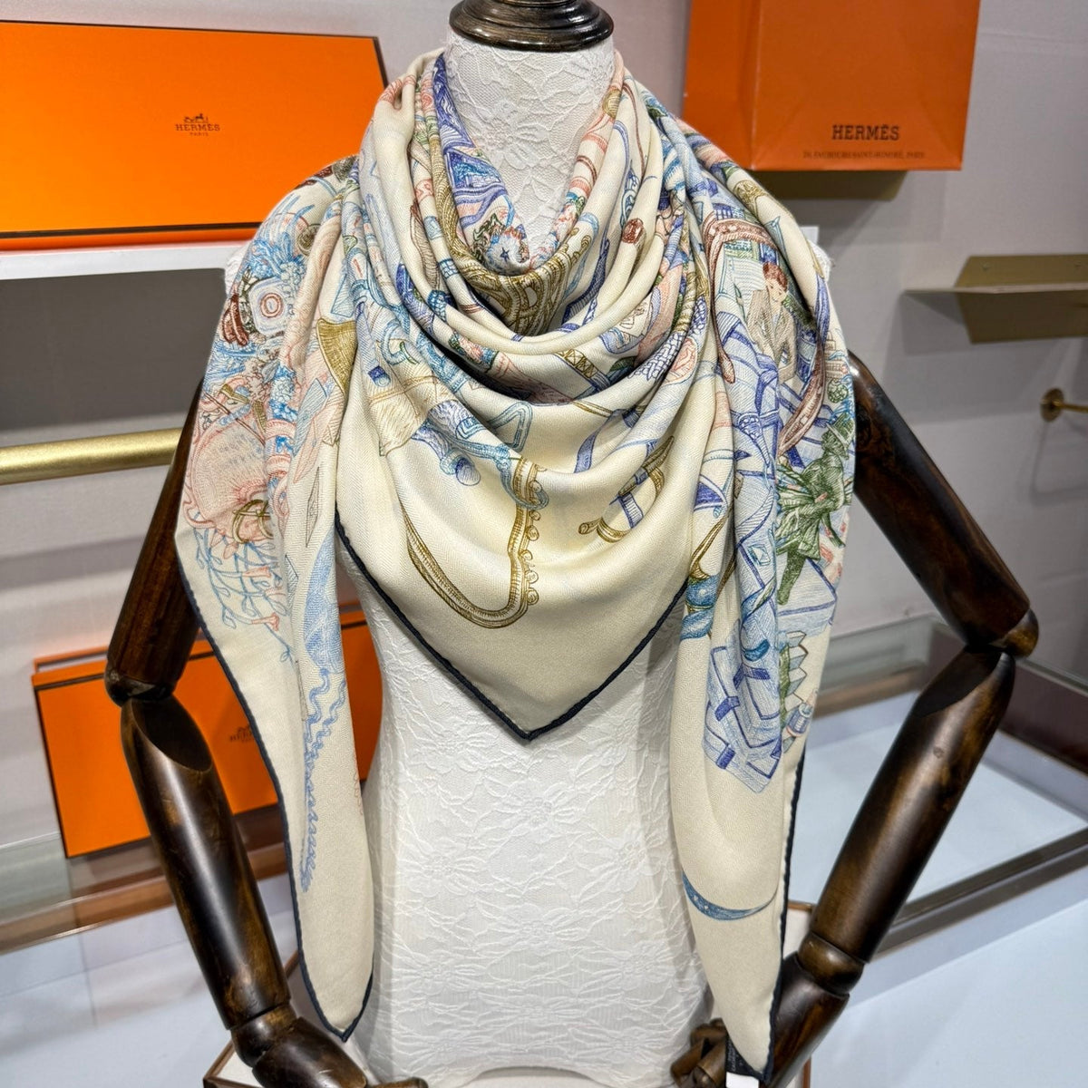 HERMES 25S SCARF 136 IN SILK CASHMERE 989710