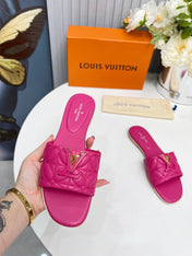 LV 26S MARE FLAT MULES IN PINK CALFSKIN