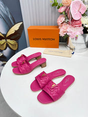 LV 26S MARE FLAT MULES IN PINK CALFSKIN