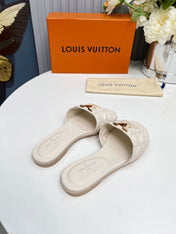 LV 26S MARE FLAT MULES IN IVORY BEIGE CALFSKIN