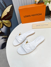 LV 26S MARE FLAT MULES IN WHITE CALFSKIN