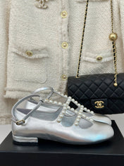 MARY JANES SHOES SILVER GOATSKIN WITH FAUX PEARL