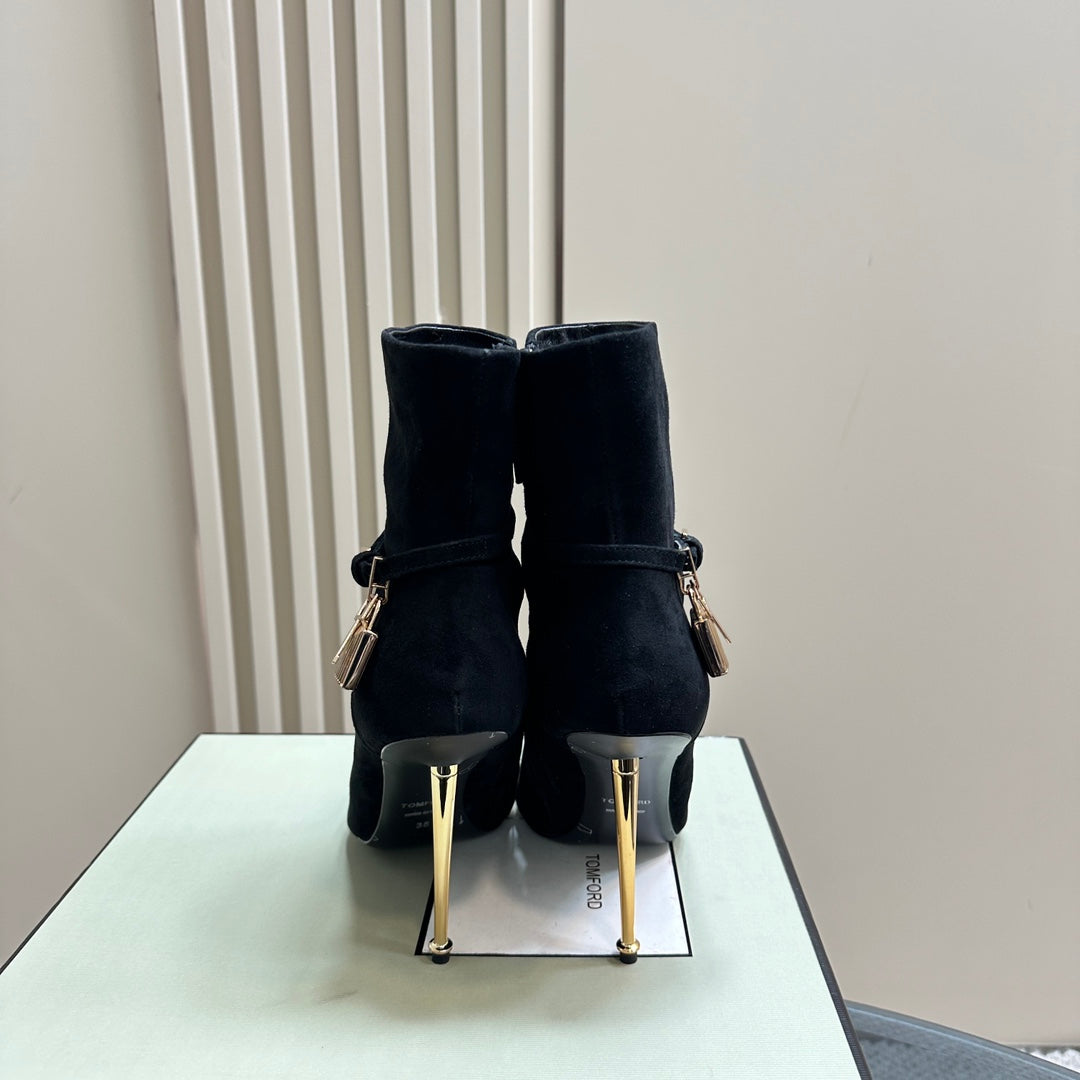 PADLOCK 10 CM ANKLE BOOTS IN BLACK SUEDE