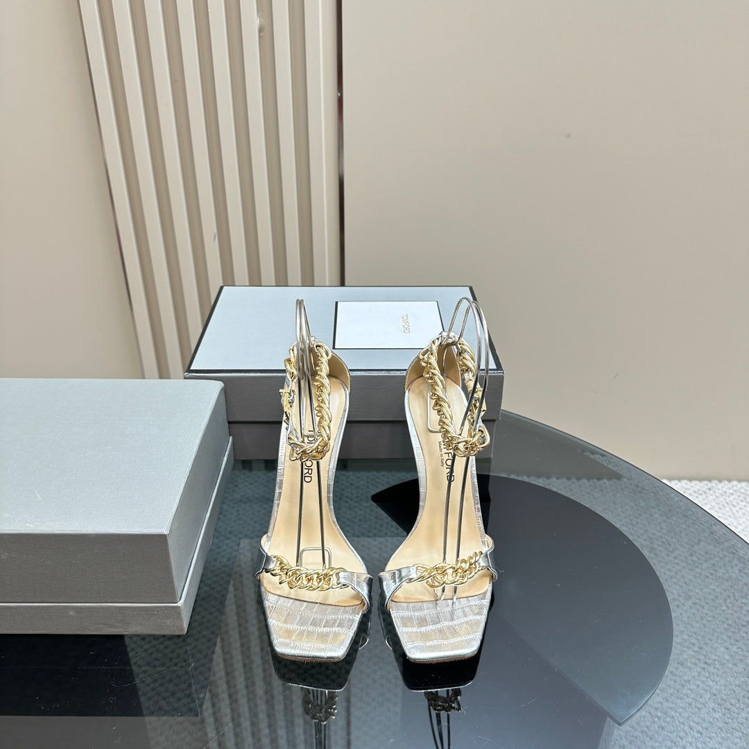 HIGH-HEELED SANDAL IN SILVER CALFSKIN