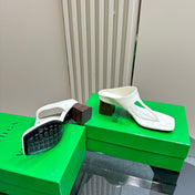 MARELLA THONG IN WHITE CREAM LEATHER WITH SIGNATURE INTRECCIATO INSOLE 55 MM