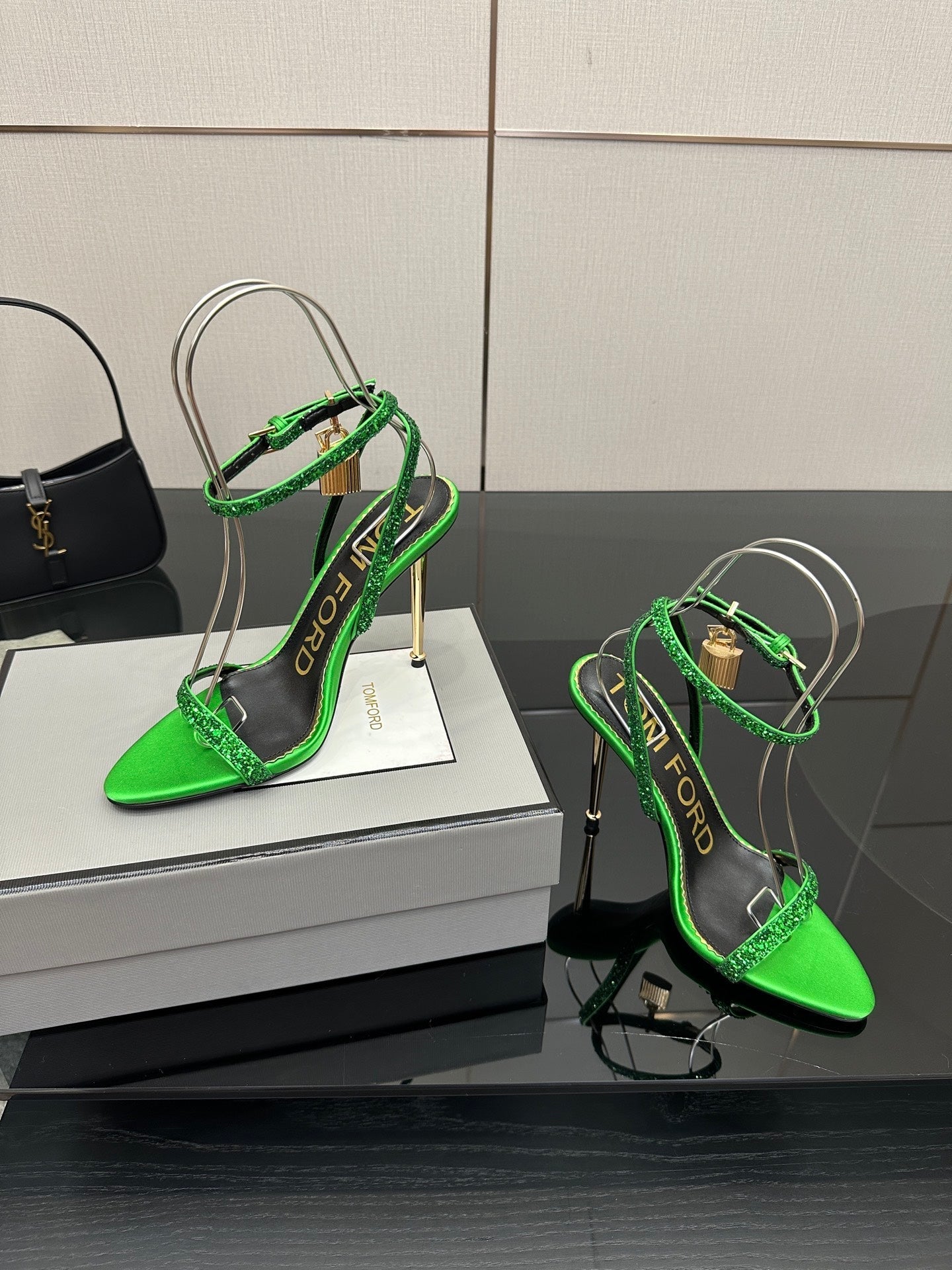 TOM FORD 26S HEELED SANDALS 100 MM IN GREEN CALFSKIN