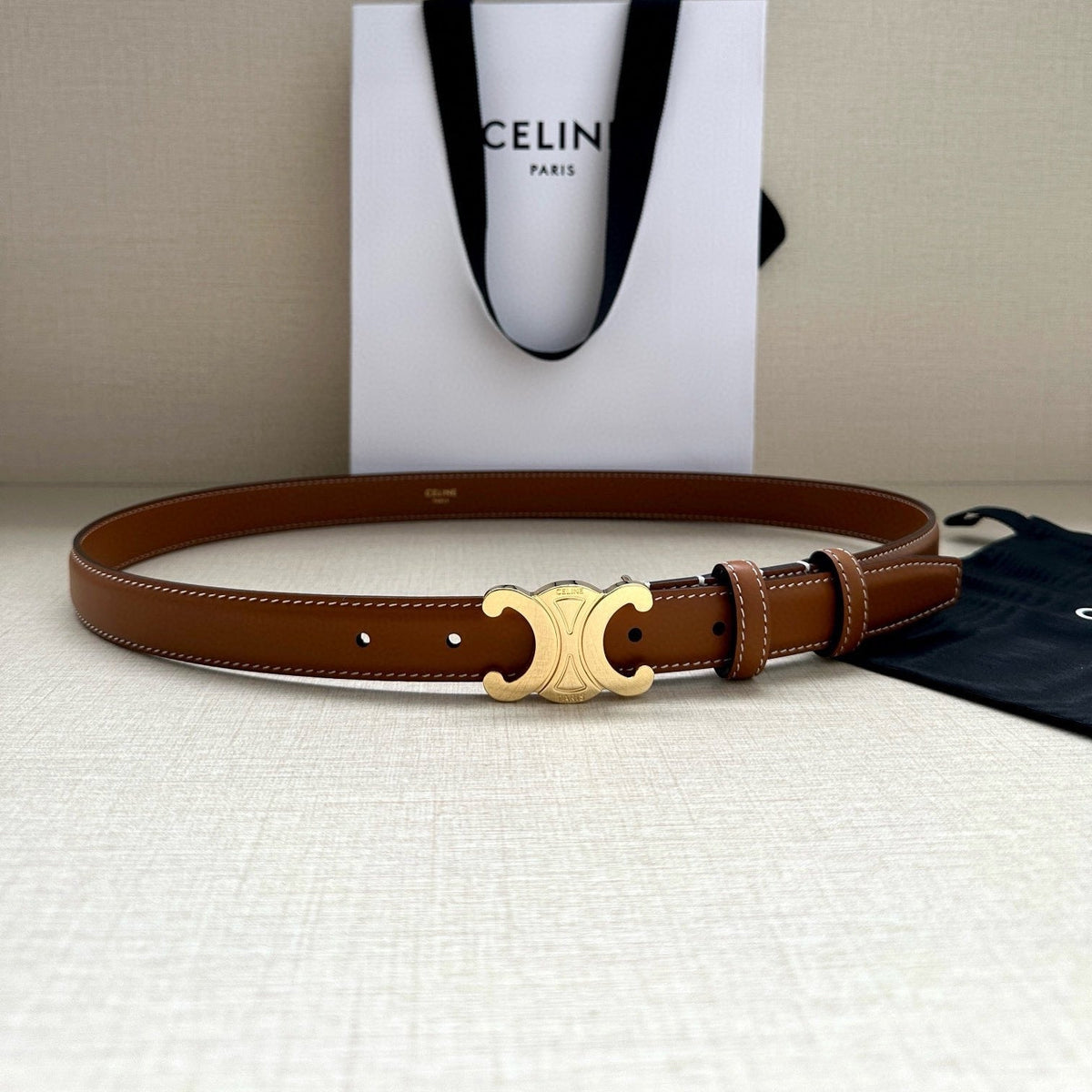 CELINE 25S BELT TRIOMPHE TAURILLON 25MM IN CARAMEL CALFSKIN 557500