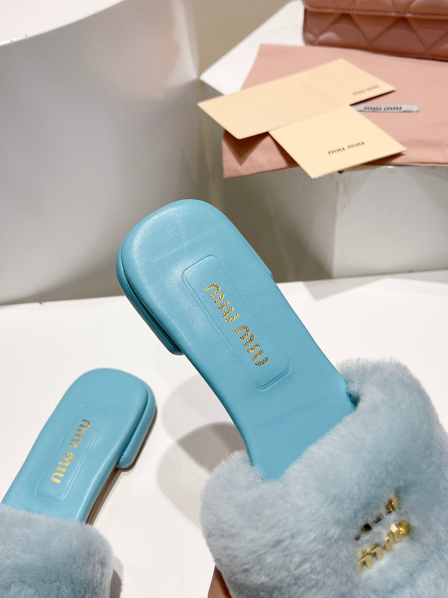 MIUMIU 26S SQUARE-TOE SANDALS IN SKY BLUE SHEARLING AND LEATHER